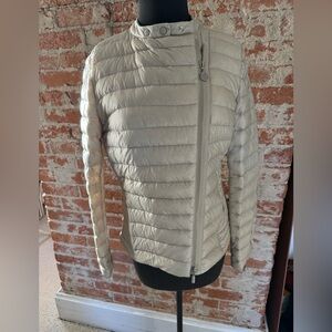 Moncler  beige Puffer Jacket